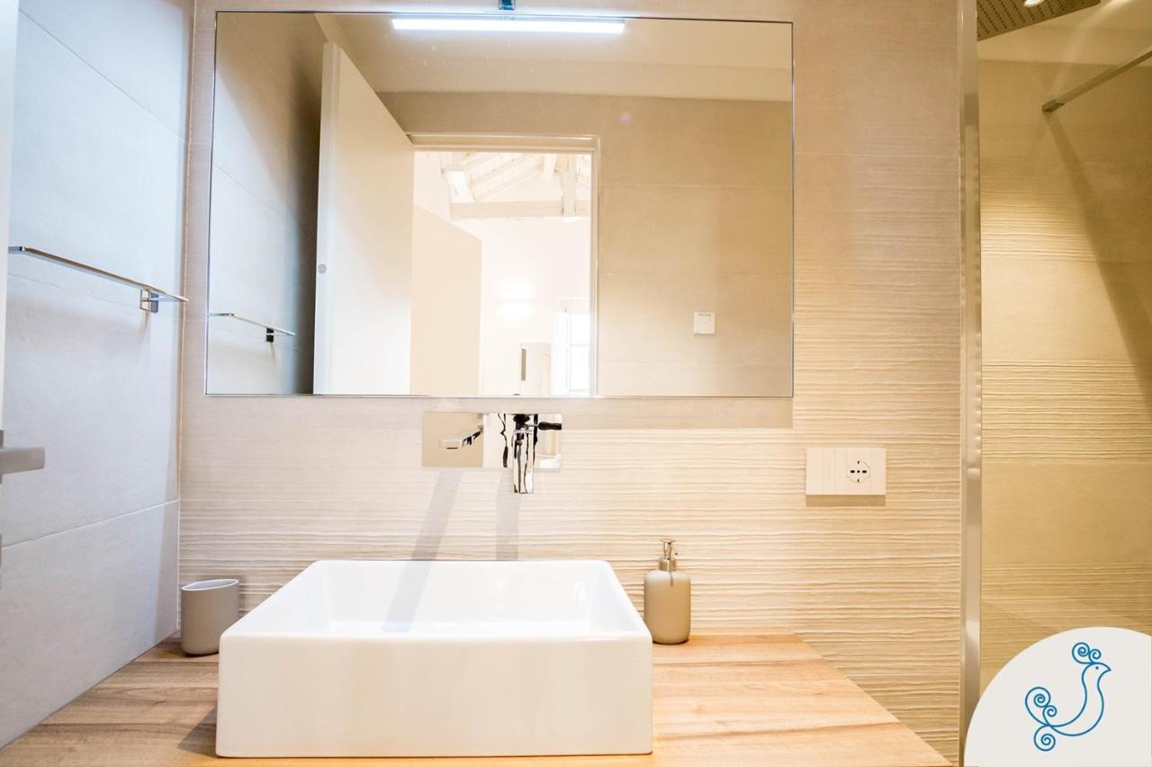 Karu Suites กาญารี ภายนอก รูปภาพ