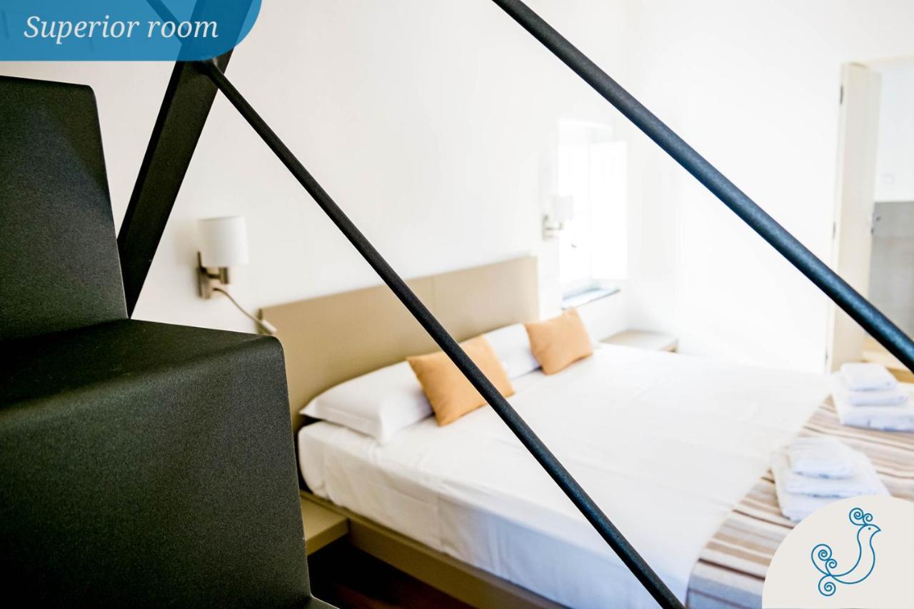 Karu Suites กาญารี ภายนอก รูปภาพ